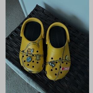 LIMITED EDITION POST MALONE CROCS